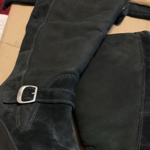 Ugg Black Suede Shearling Lined Gisselle Wedges Tall Boots - Size 10 - Picture 2 of 8